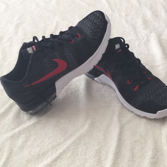 Nike Other - (Men) Nike Air Max Typha